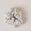 Bows in bloom scrunchie